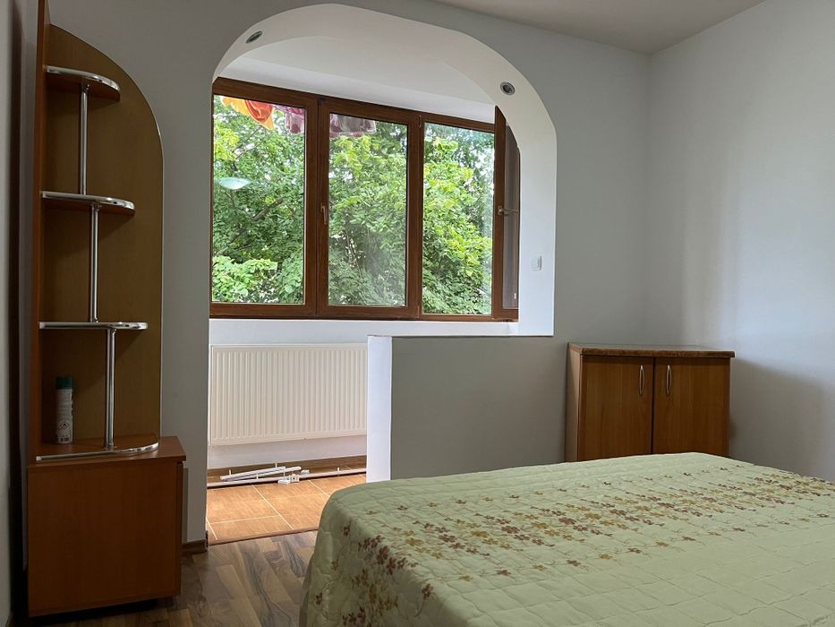 Închiriez apartament 2 camere mobilat utilat micro 19