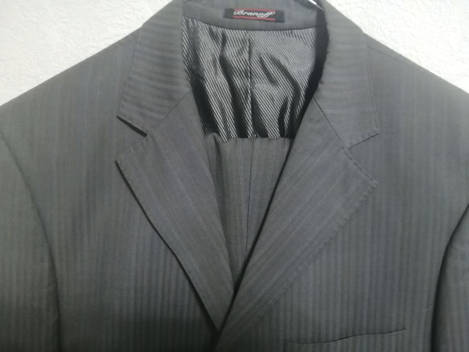Продам мужской костюм