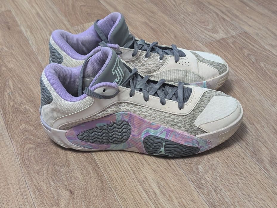 Кроссовки Jordan Tatum 2