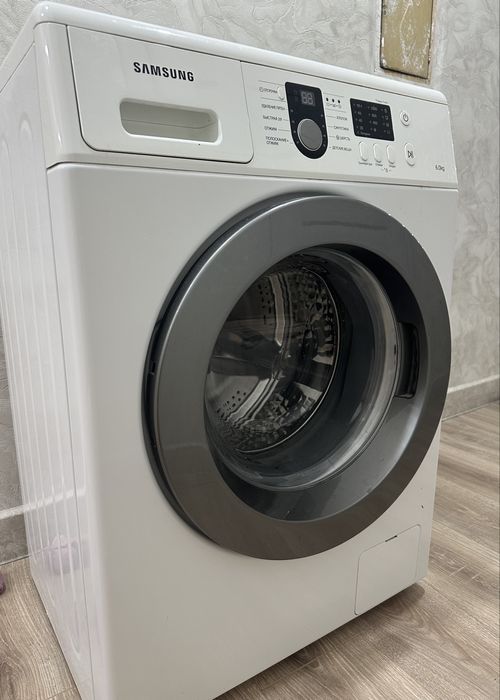 Продам стиральную машину