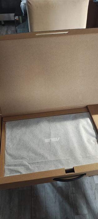 Laptop asus nou intel, nvme ssd, ddr4