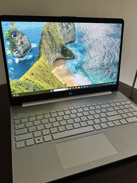 Продаю HP ноутбук