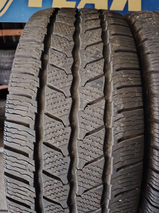 235/65 R16C Continental VanContact Winter DOT 2823