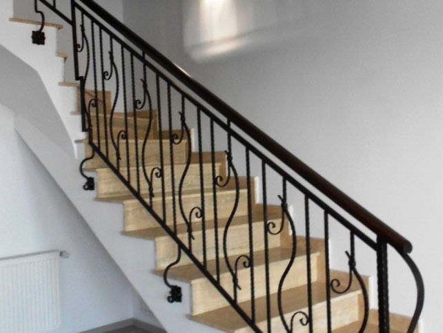 Mana curenta din fier forjat balustrada