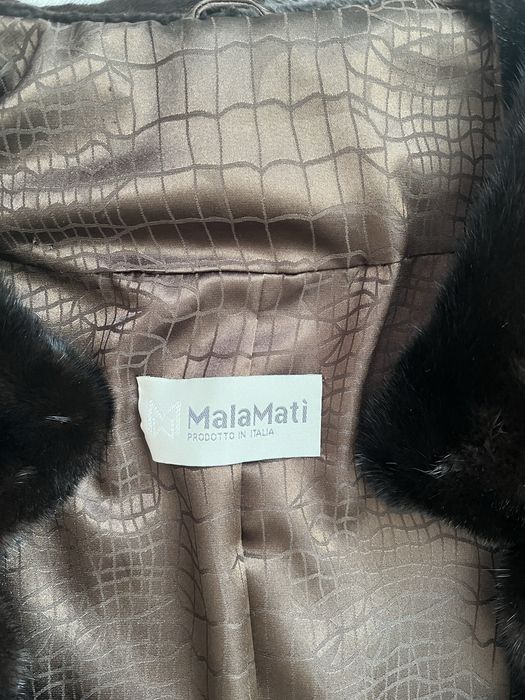 Продам шубу норковую