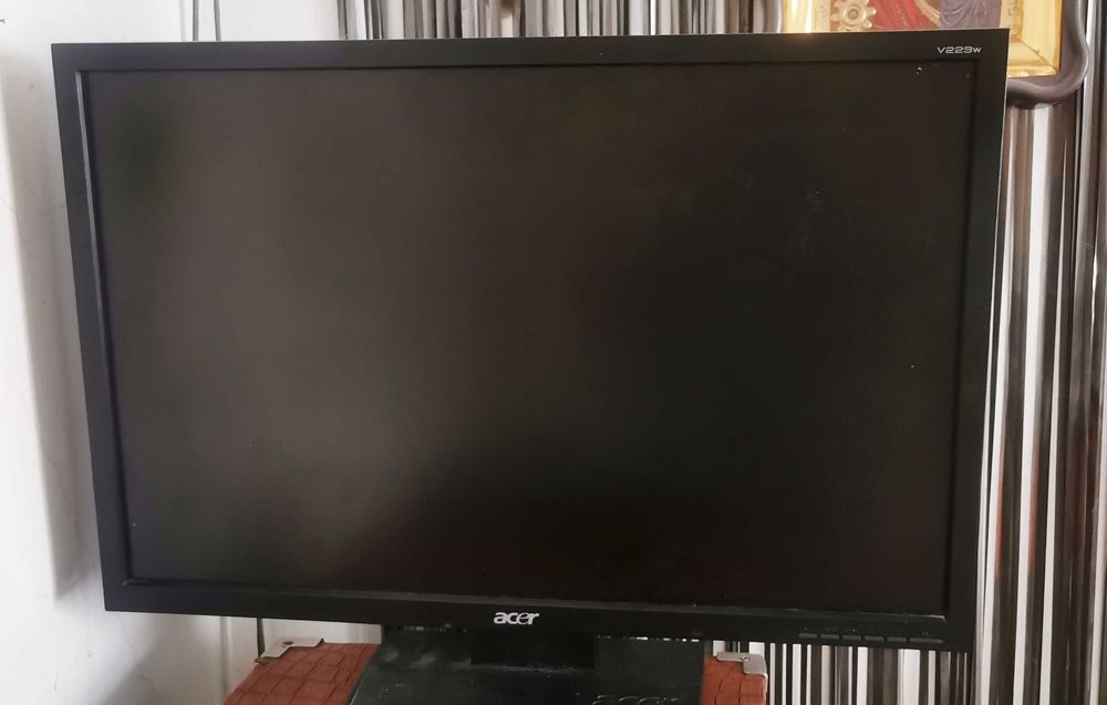 продам фирмовый ПК Acer