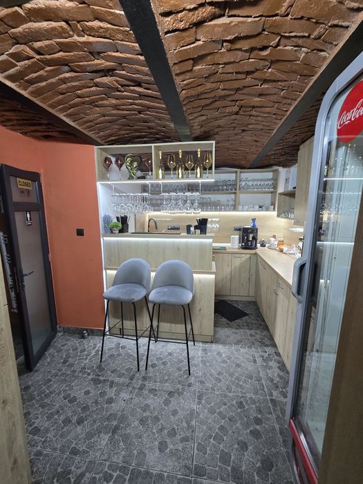 Se inchiriaza afacere la cheie Crama Party Privat