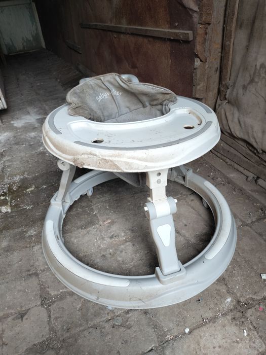 Продам недорого.