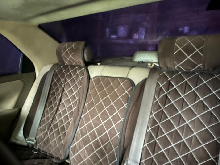 Продам машину Toyota