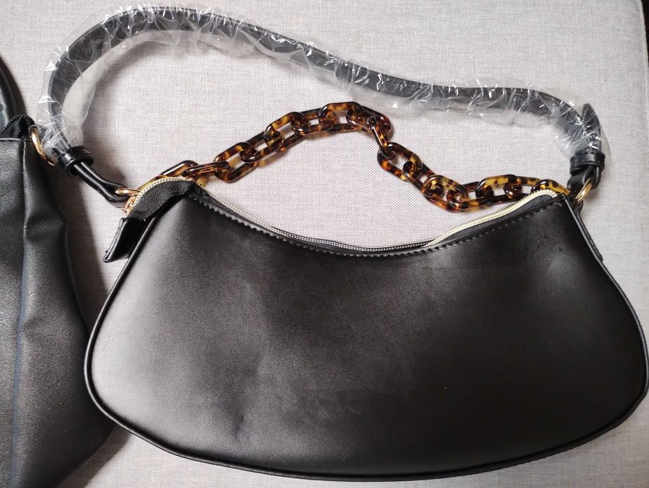 AVON - чанти, портфейли и аксесоари