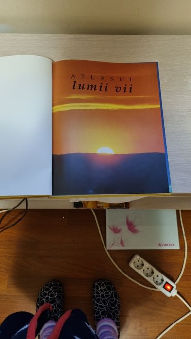 Vand carti din colectia Adevarul