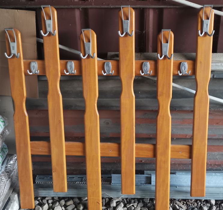 Закачалка за портманто