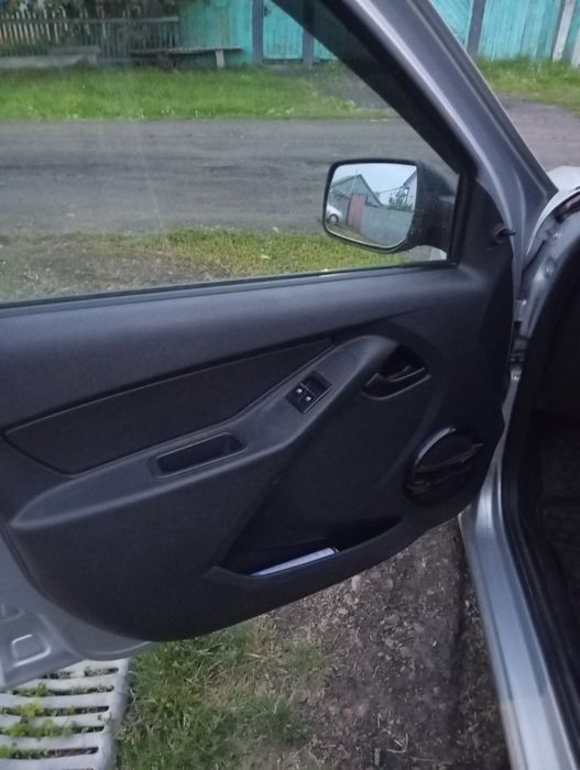 Продам Гранту в отличном состоянии