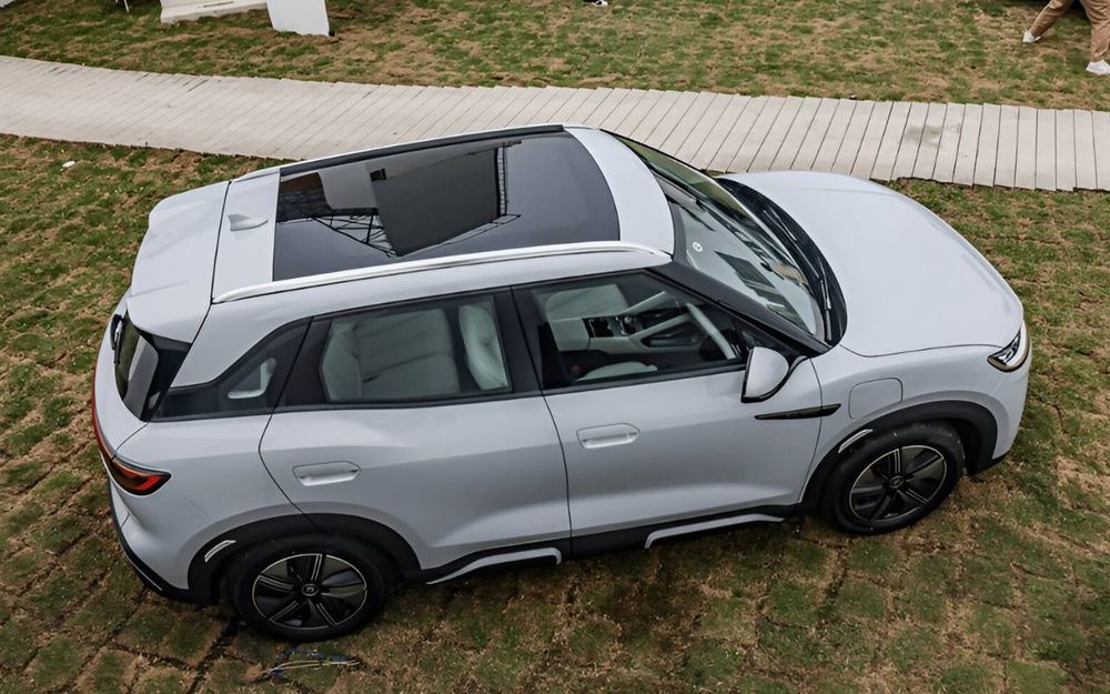 BYD Yuan Up 3 pozitsa dop