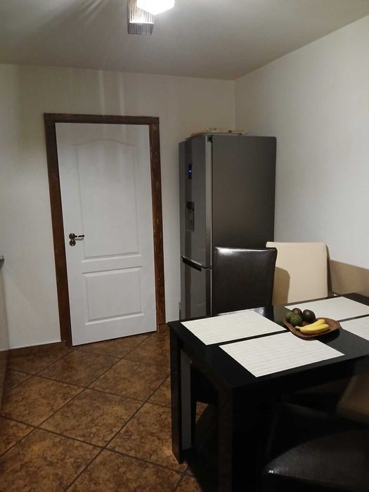 Vand apartament 4 camere
