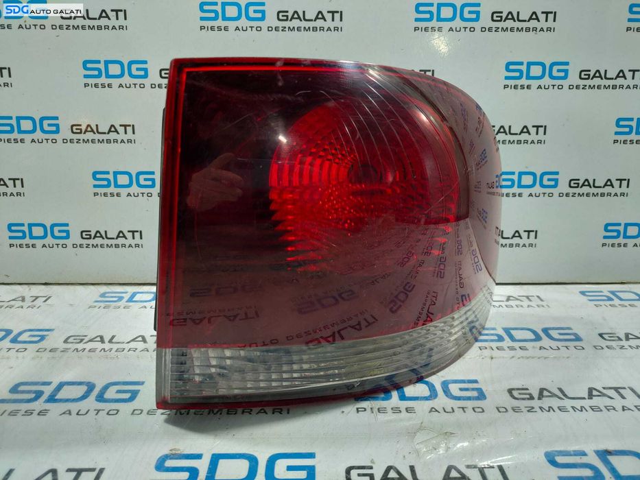 Stop Lampa Tripla Dreapta de pe Aripa Caroserie (Fisura Dreapta Jos) Volkswagen Touareg 7L FL Facelift 2007 - 2010 Cod 7L6945258 [L4933]