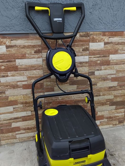 Подопочистваща Машина Karcher br40/10 Профи 220Vза  всички Видове Настилки