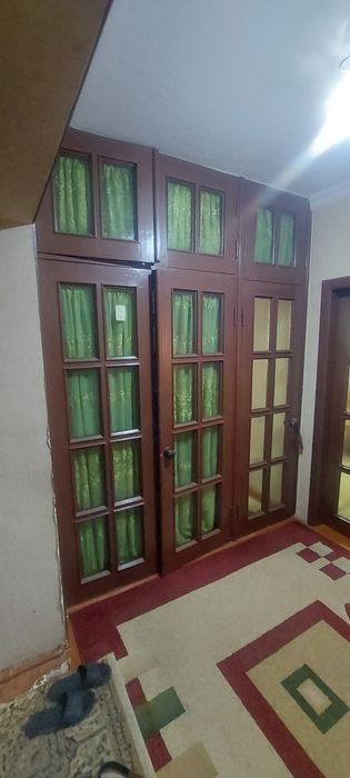 Эшик дераза утин тахталар бор бир мошин чикади