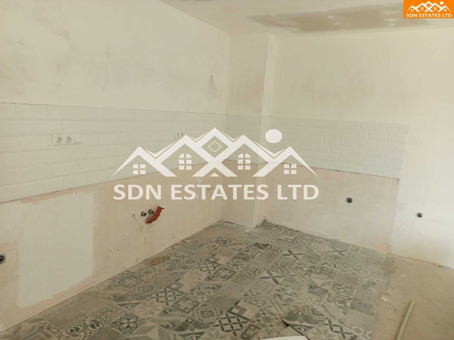 Продава се Тристаен апартамент в Казанлък - 94 кв.м за 2062 €/кв.м - Снимка #3