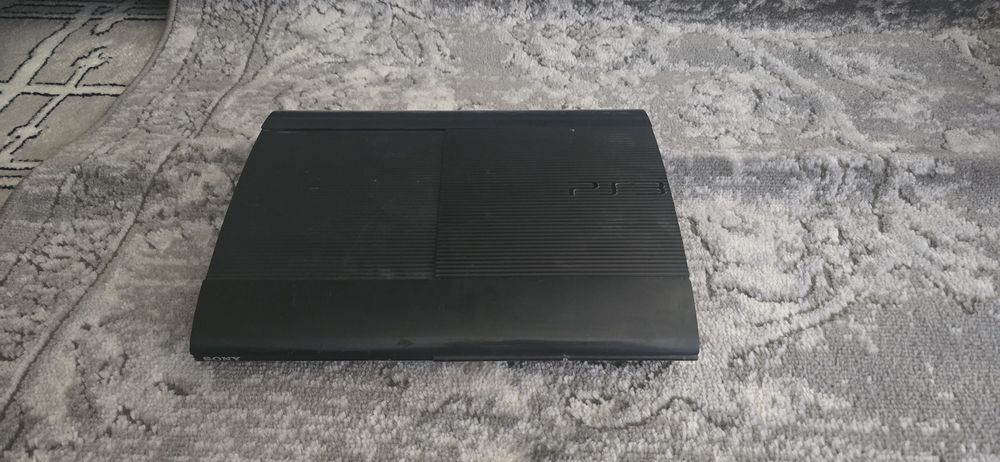 Playstation 3 продам