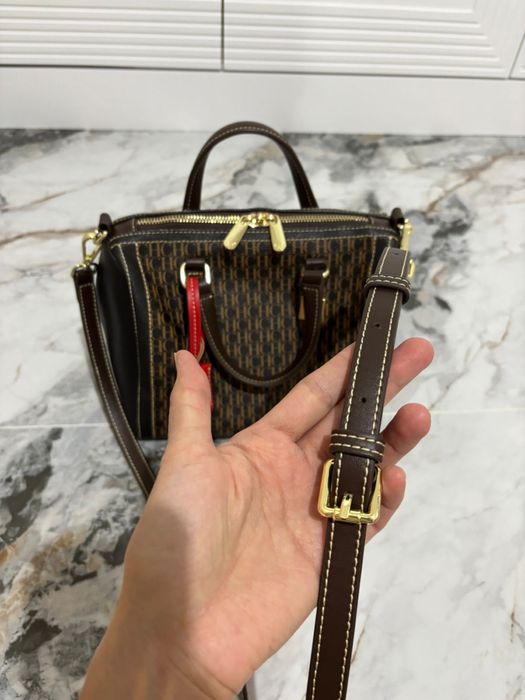 Женская сумка Carolina Herrera