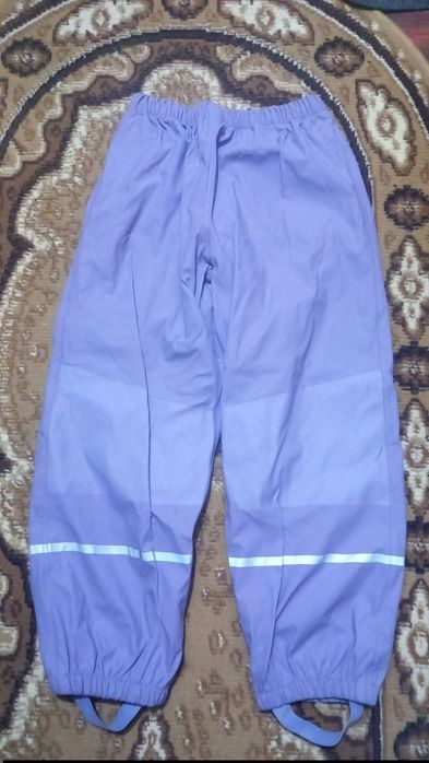 Pantaloni schi mărimea 122/128