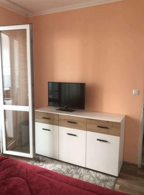 Дава се под наем Тристаен апартамент в Бургас, Лазур - 70 кв.м за 382.5 € - Снимка #6