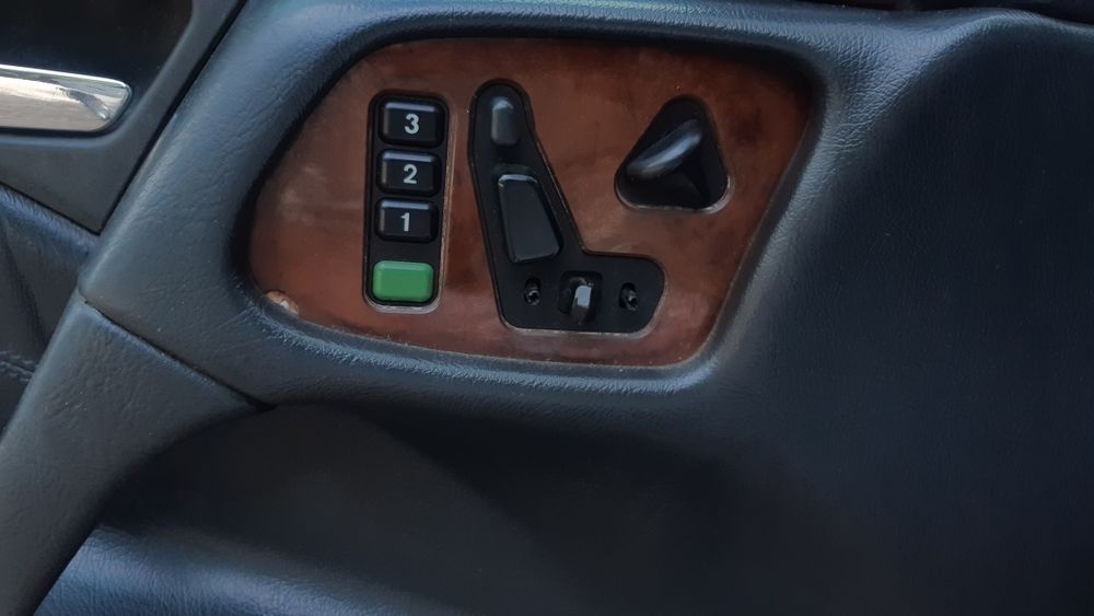 Продам  Мерседес w210