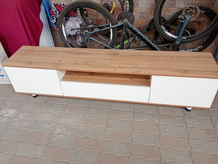 Тумба Хорошая продам