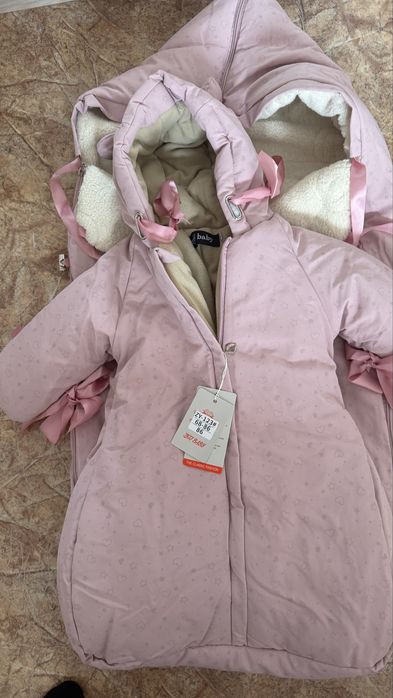 Детскии комбинезон+теплый плед