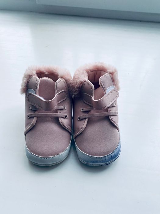 продаю  детский пинетку