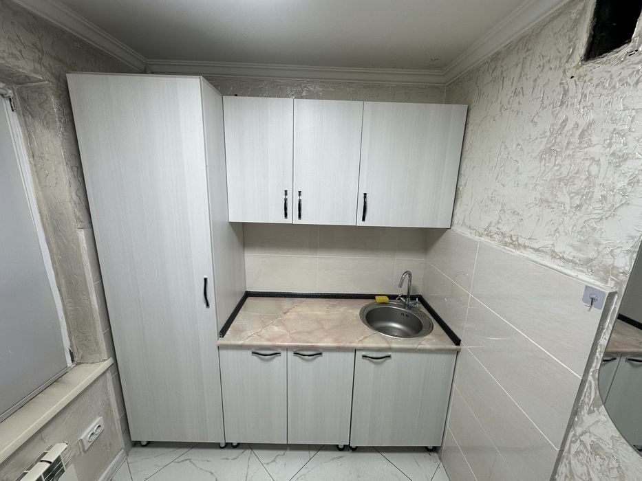 Мебель, шкафы, ресепшен