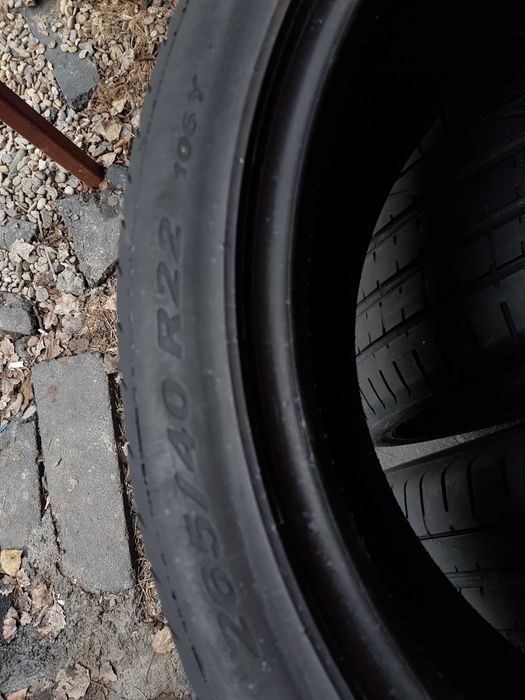 anvelope Pirelli vara si Continental 265/40/22  m&s