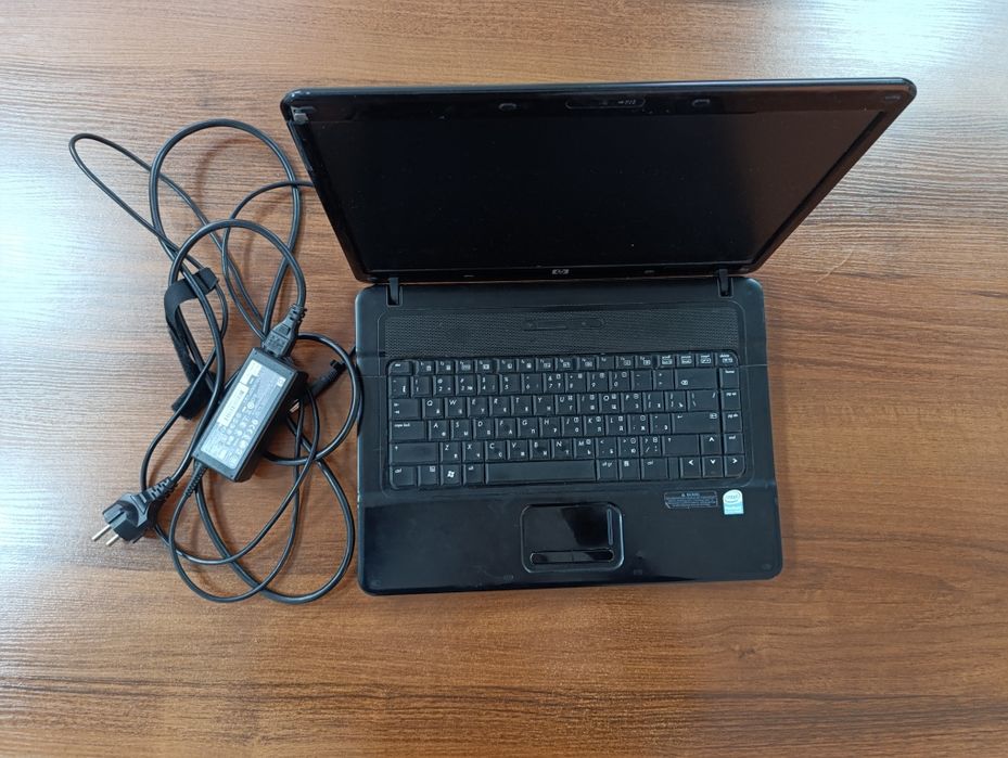 Ноутбук HP Compaq 6730s