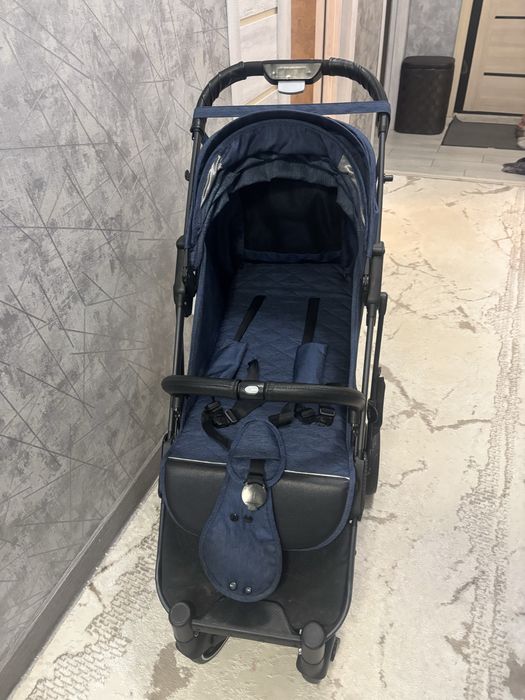 Продам детскую коляску