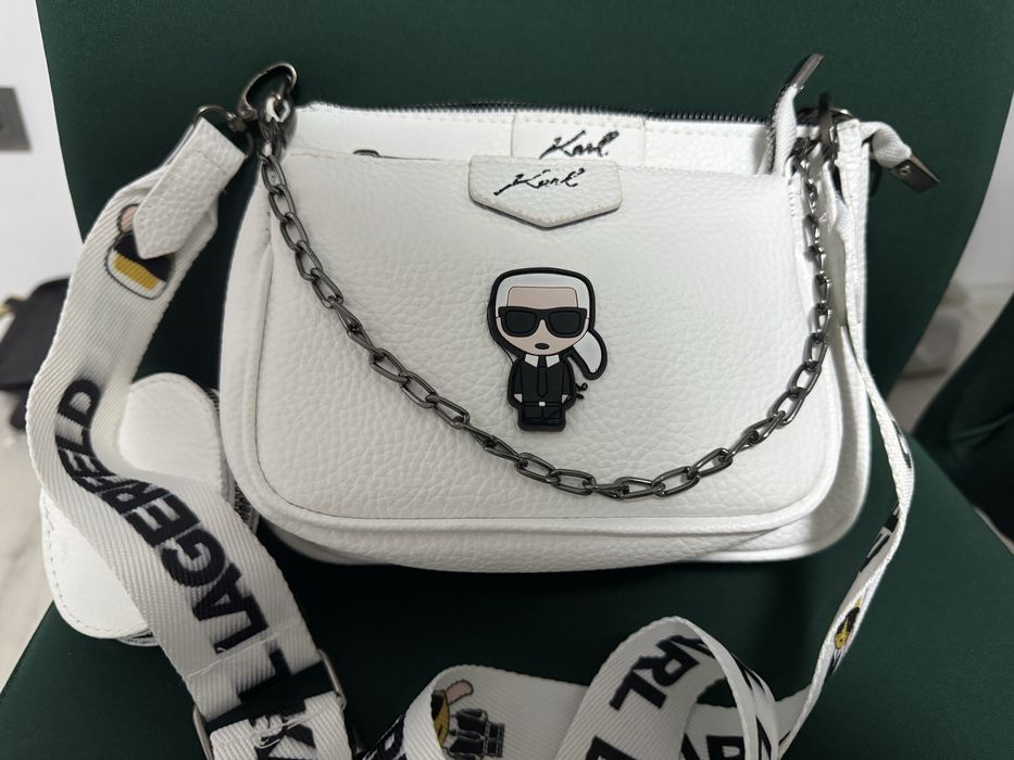 Geanta de umar alba.