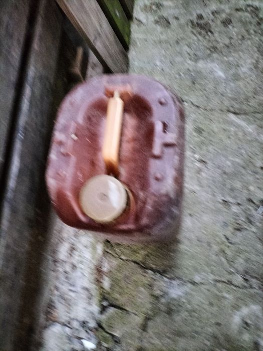 Продам коныстры. 20-30л