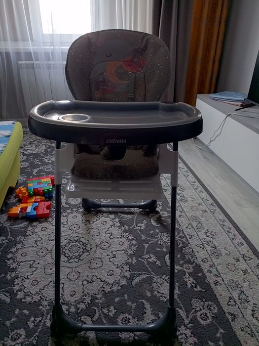 Продам стульчик для кормления