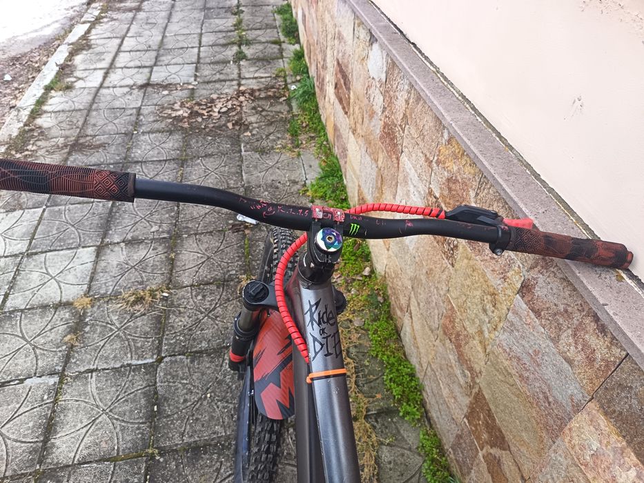 Drag C2 custom в перфектно състояние!