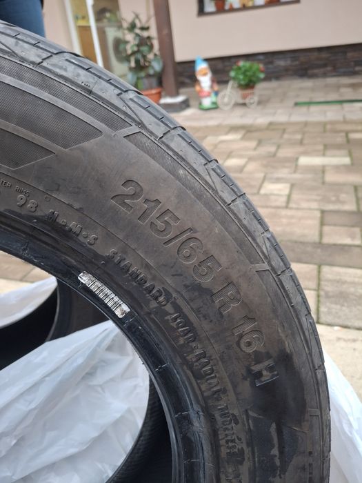 Vând cauciucuri all season