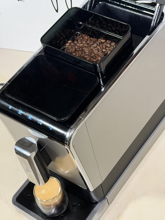 Кафемашина кафе автомат TCHİBO  с гаранция