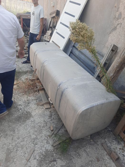 электрощит, мангал, бензобак, банки