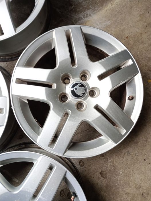 4 jante aliaj 5x100 R15 Skoda Octavia 1 Tour Roomster kamiq Praktik Rapid scala Fabia w polo golf 4 bora