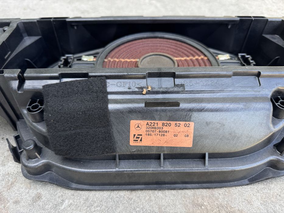 Бас говорител Harman Kardon logic 7 за Mercedes W221/W216