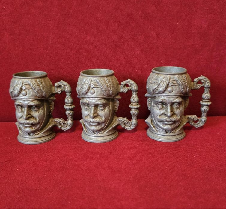 3 căni decorative din cositor(pewter).