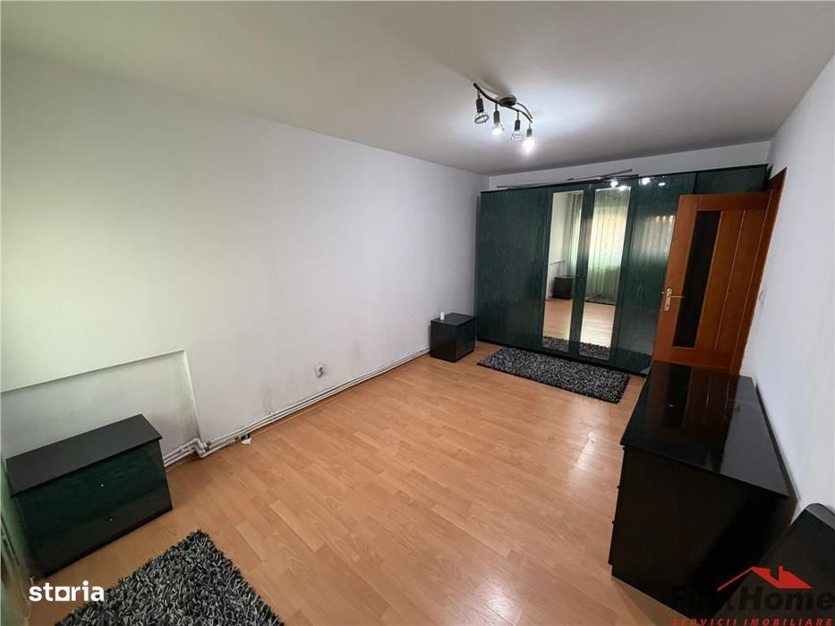 Apartament 3 camere, etaj 2, 75mp, zona Centrala , mobilat si utilat