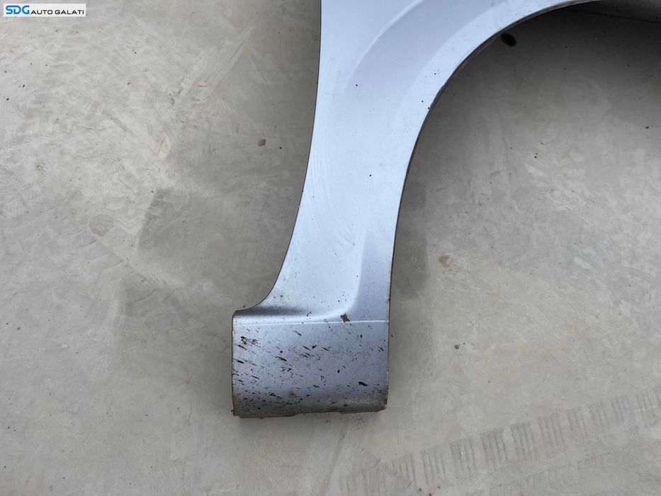 Aripa Dreapta Fata Opel Zafira B 2005 - 2014 Cod 13124997 Culoare Argintiu [Z0213]