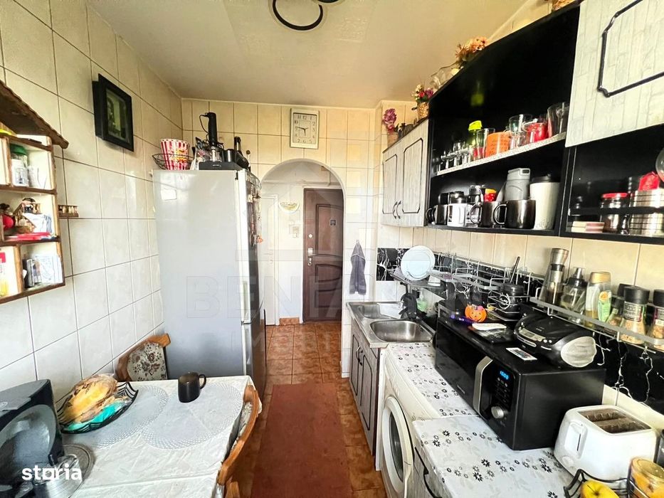 Apartament-2-camere-Mobilat-Centrala-Parcare-Bloc-Izolat-Astra