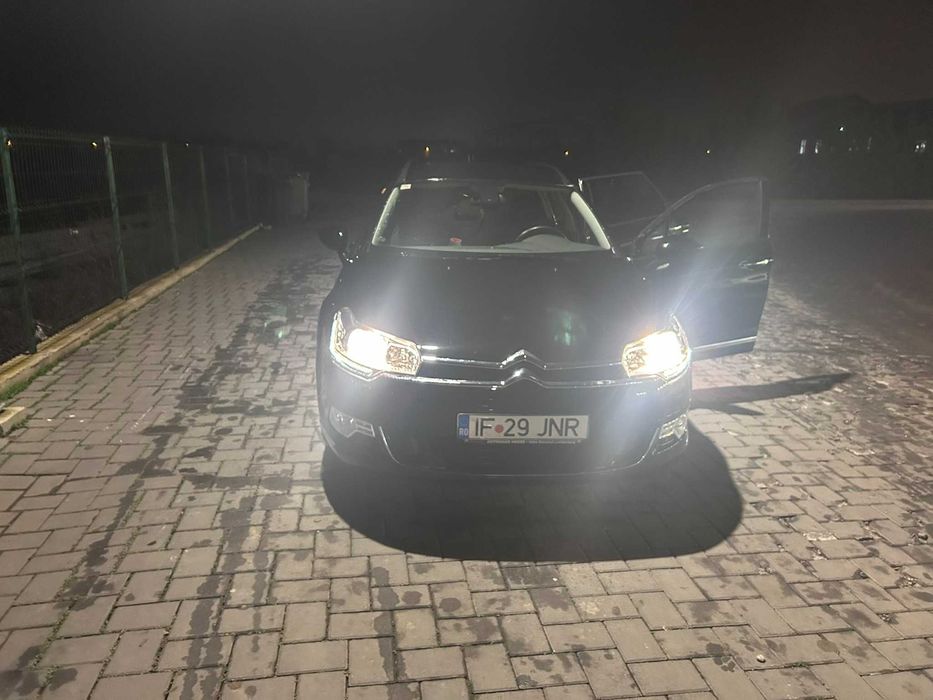 Citroen C5- Break- Oct 2012