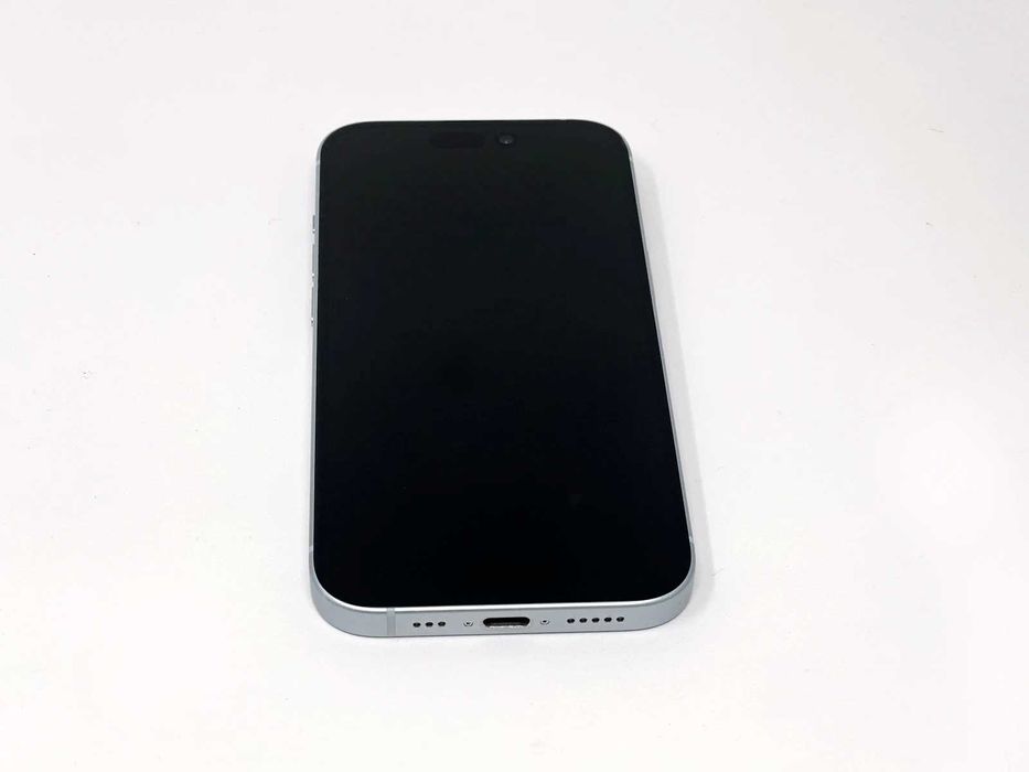 iphone 15 sky blue много запазен (в гаранция)